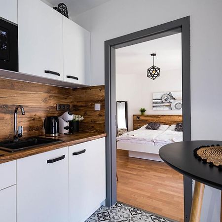 Highnest Apartments ブラチスラヴァ エクステリア 写真