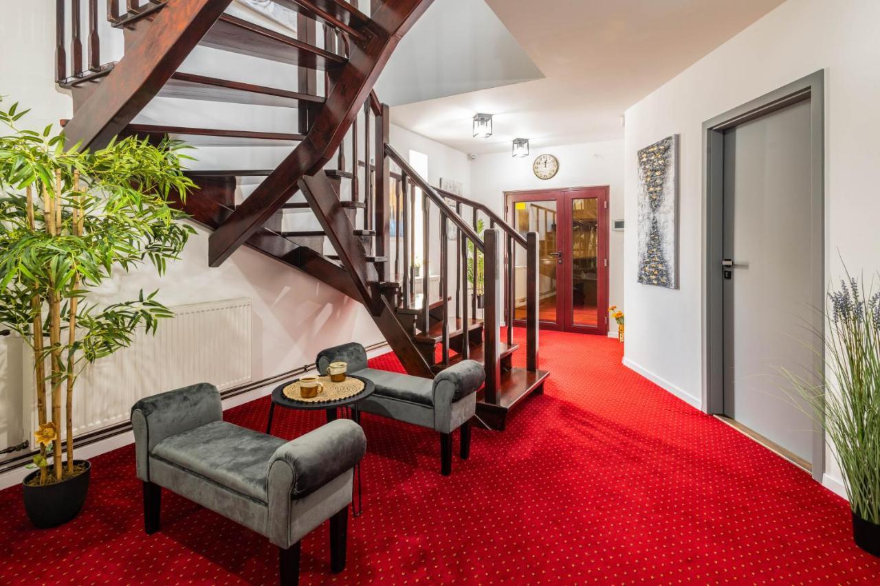Highnest Apartments ブラチスラヴァ エクステリア 写真