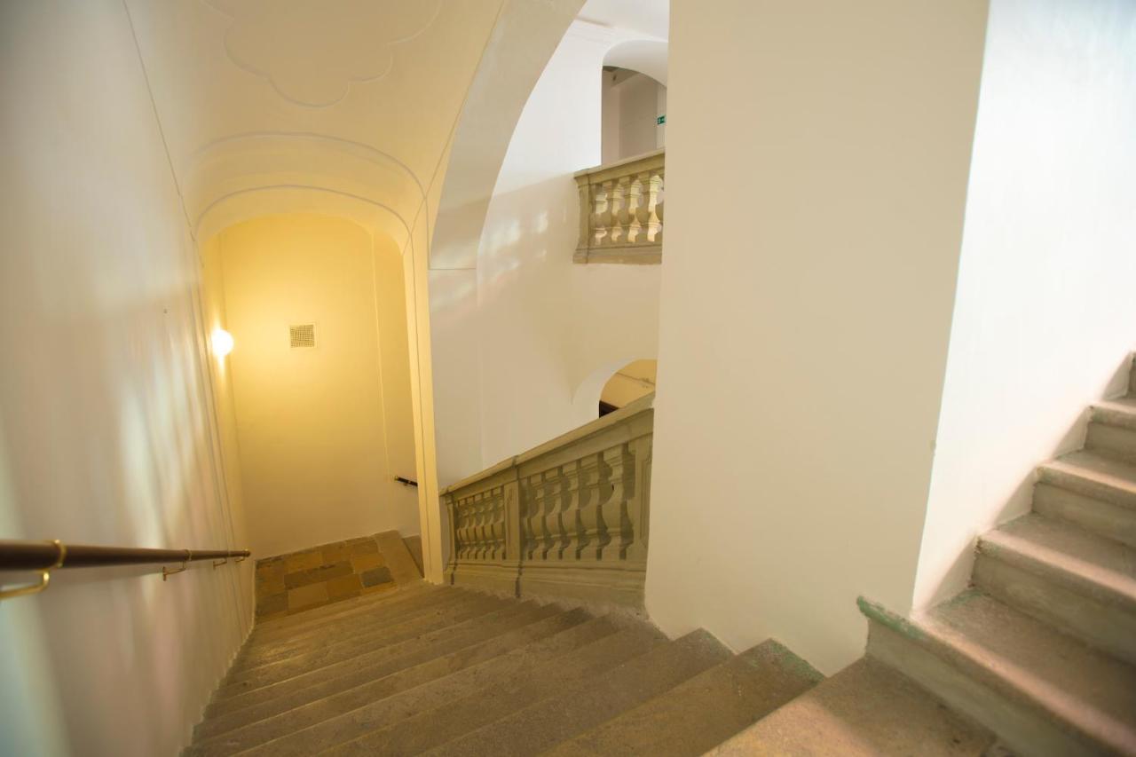 Highnest Apartments ブラチスラヴァ エクステリア 写真