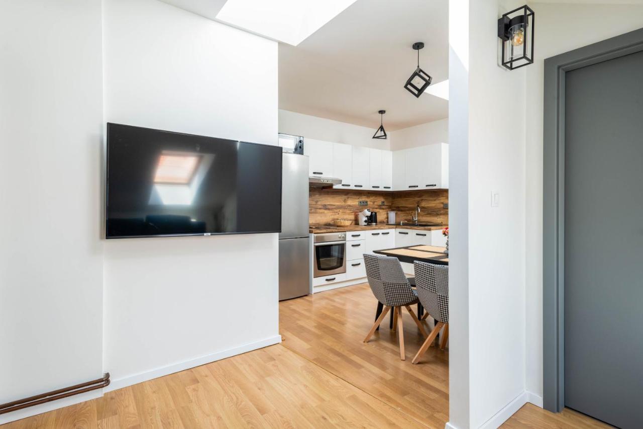 Highnest Apartments ブラチスラヴァ エクステリア 写真