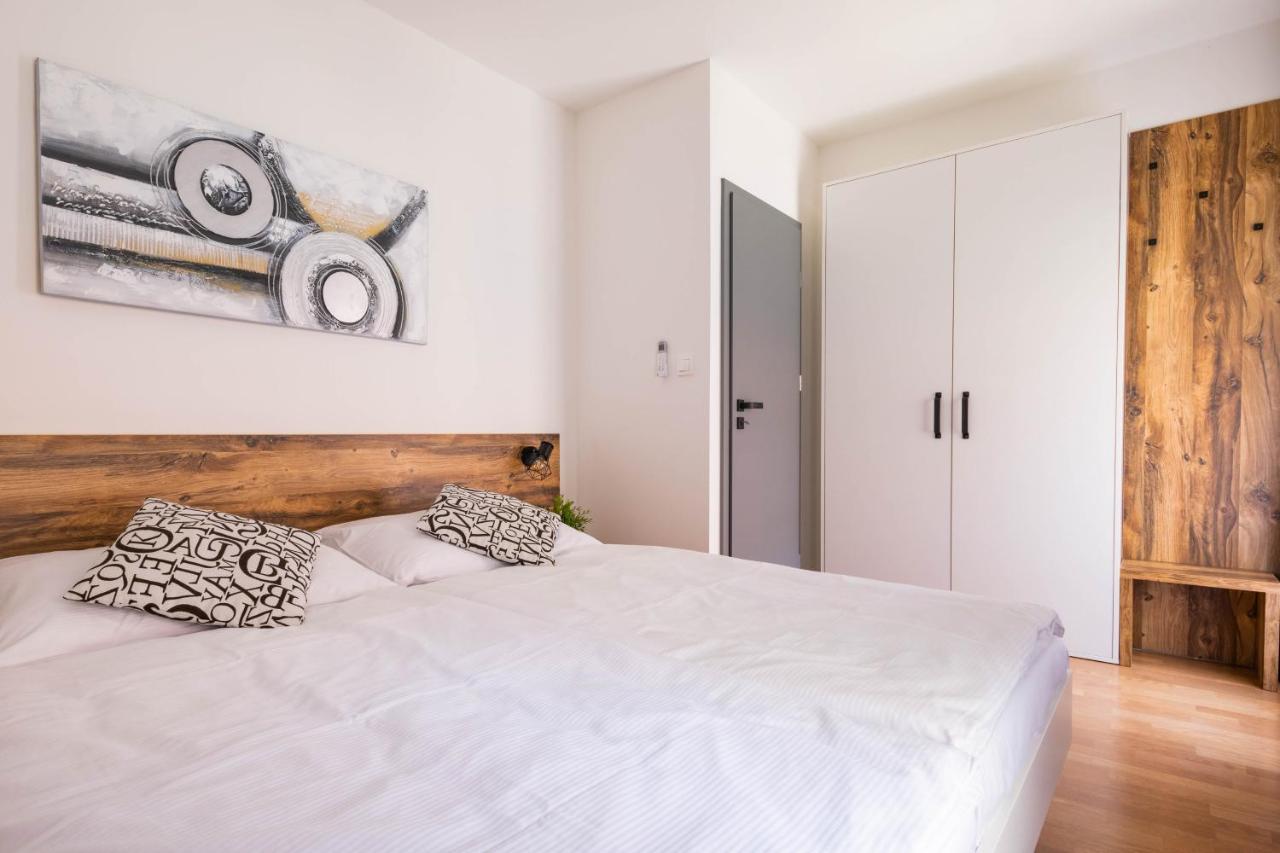 Highnest Apartments ブラチスラヴァ エクステリア 写真